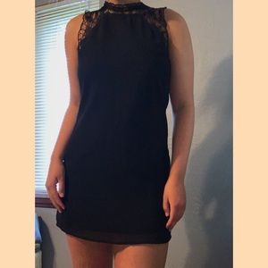 — PINS & NEEDLES — size M dress